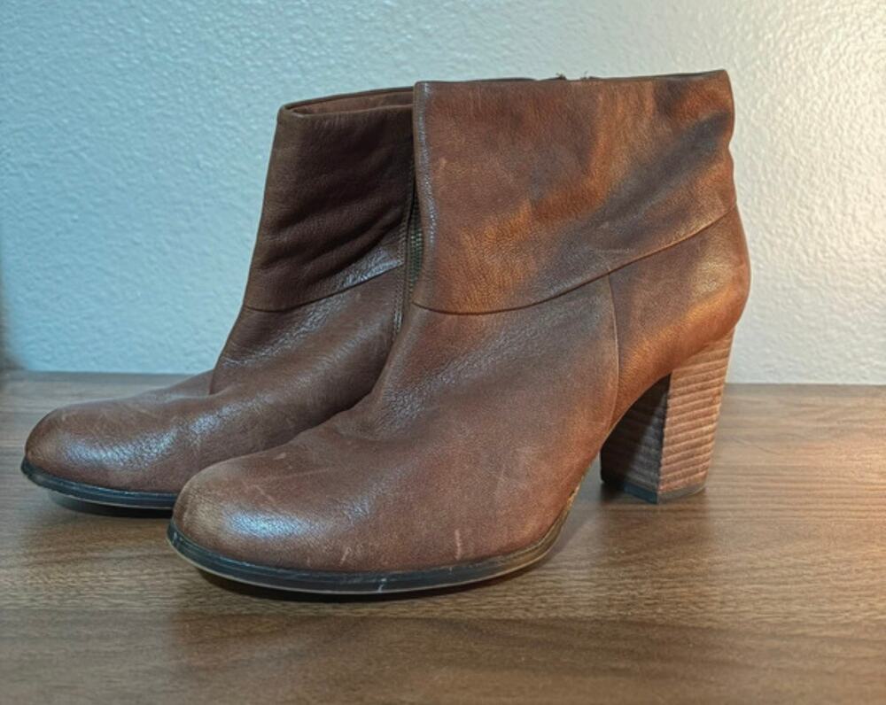 Cole Haan Brown Leather Ankle Boots Women’s 7.5B Block Heel Zip